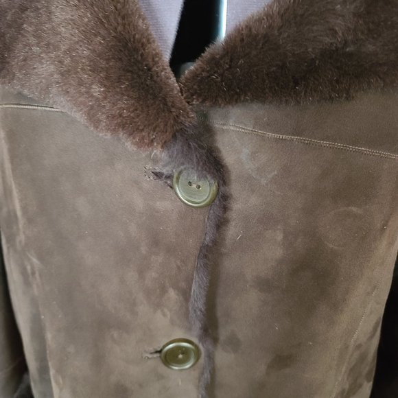 Chocolate Brown 100% Genuine Shearling/Suede Jacket - Picture 6 of 7